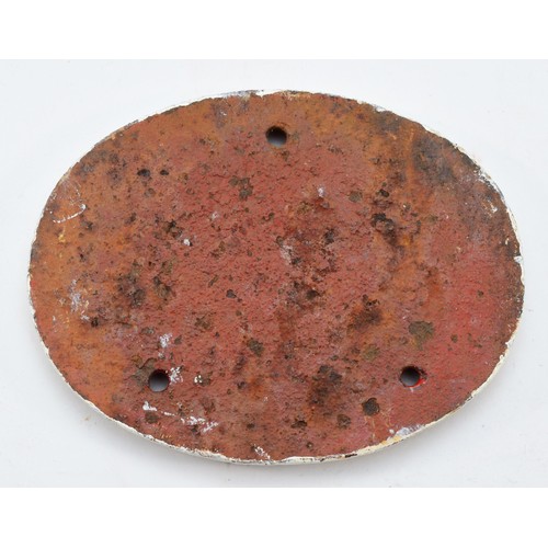 56 - An oval cast-iron midland railway coach /wagon builders plate, M. RY. Co Builders, Derby, 1921.