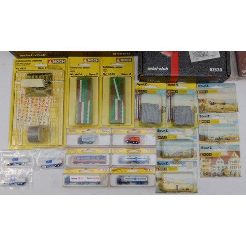 30A - A Marklin Mini Club Z gauge 81520 train set, appears complete; Incomplete 81560 Z gauge train set, a... 