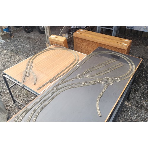 27 - Hornby 00 Gauge Railways; A substantial quantity of loose and boxed Dublo model railway track, (see ... 