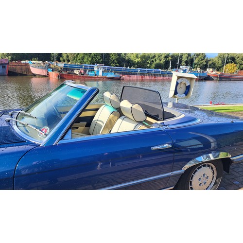 413 - 1979 Mercedes Benz R107 350SL, auto. Registration number OAT 173V. VIN number 10704322014445. Engine... 