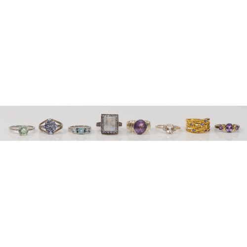 30 - Eight various silver and gemset rings, J - O, 24gm