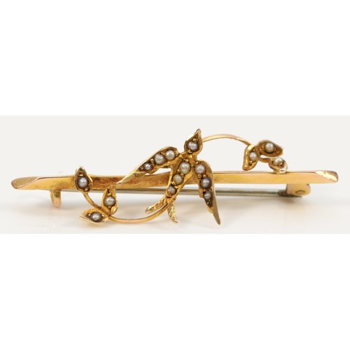 130 - A 9ct gold Victorian seed pearl lovebird brooch, Birmingham 1888, 45mm across, 2.1g