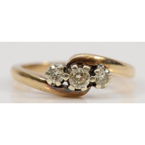 160 - A 9ct gold vintage diamond dress ring, J 1/2, 2.7g