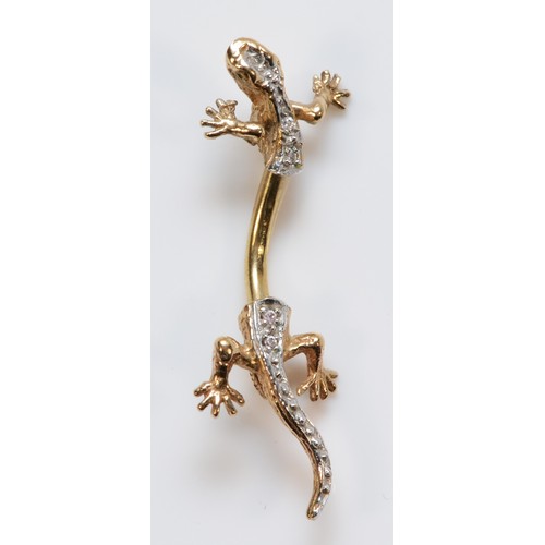 182 - A 9ct gold cubic zirconia gecko naval piercing bar, 33mm total length, 1.7g