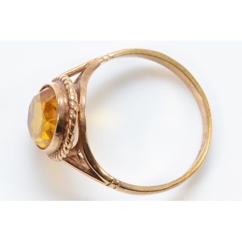 232 - A 9ct gold citrine paste dress ring, Birmingham 1971, M, 2.5g