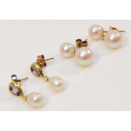 240 - Two pairs of 9ct gold cultured pearl and amethyst drop earrings, 2.9g