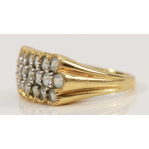 261 - A 9ct gold and aquamarine dress ring, K 1/2, 3g