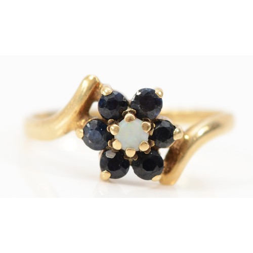 647 - A 9ct gold opal and sapphire floral cluster ring, I 1/2, 1.3g