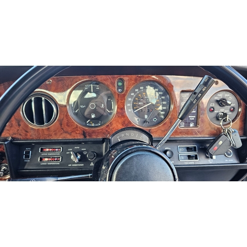 410 - 1981 Bentley Mulsanne, 6750cc. Registration number OAV 604W. VIN number SCBZS00098CHO2245. Engine nu... 