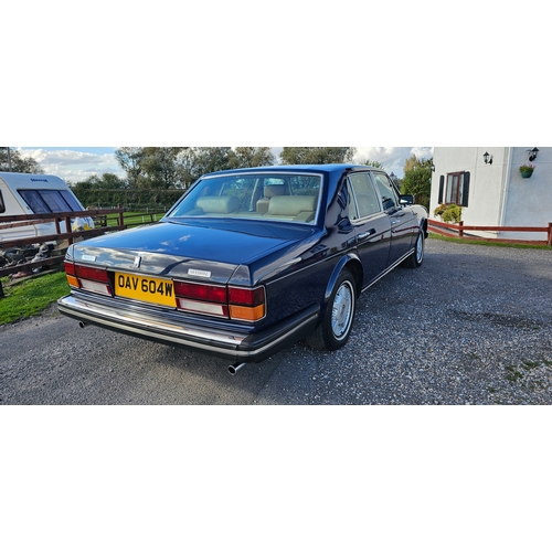 410 - 1981 Bentley Mulsanne, 6750cc. Registration number OAV 604W. VIN number SCBZS00098CHO2245. Engine nu... 