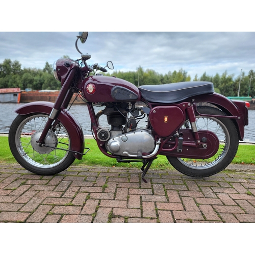 510 - 1957 BSA B31, 348cc. Registration number 162 XVB (non transferrable). Frame number EB31 6292. Engine... 