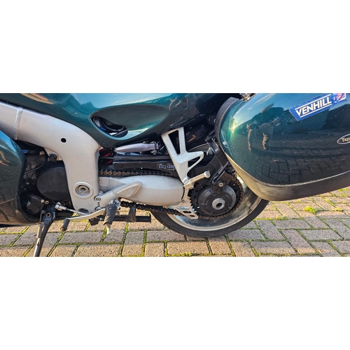 512 - 2003 Triumph Sprint ST 955i, 955cc. Registration number GX03 OTE. Frame number SMTTF650XH2159078. En... 