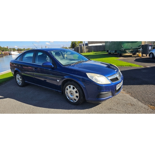 417 - 2008 Vauxhall Vectra Exc CDTI 120. Registration number BV08 KCU.
Sold with the V5C, MOT until 28/04/... 