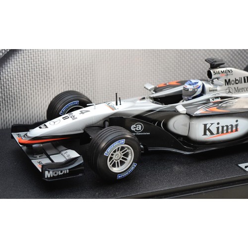 44 - Hot Wheels, Kimi Raikkonen, McLaren MP4-17, limited edition of 500, scale 1:18, CoA, box. (1 item)