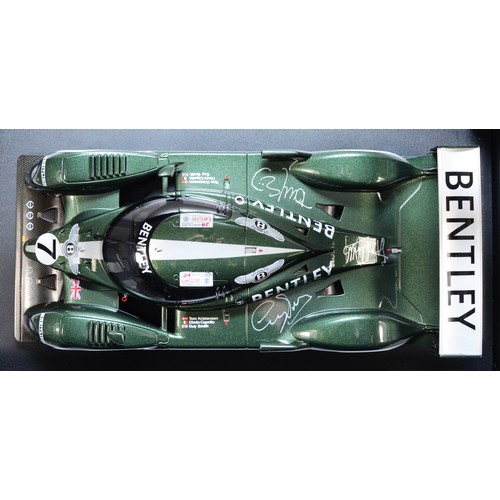 47 - Autoart Motorsport, Bentley Speed 8, scale 1:18, CoA, box. (1 item)