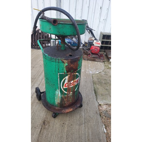 106 - A Castrol Oil Drainer (air operated) with catch funnel. (1 item)