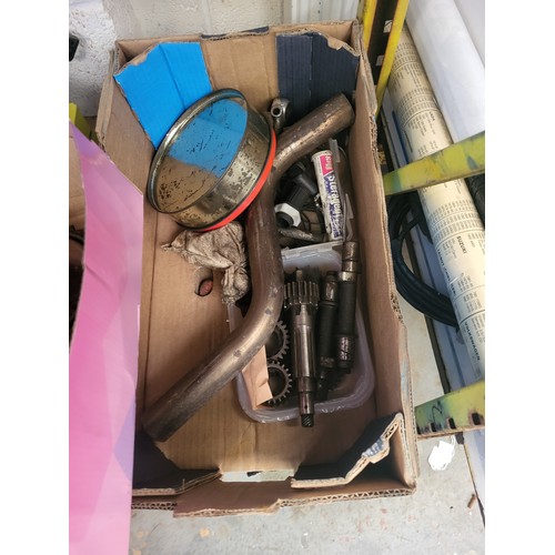 149 - Several boxes of motorcycle engine parts, to include a Triumph T100 bottom end unit, a gearbox, prim... 