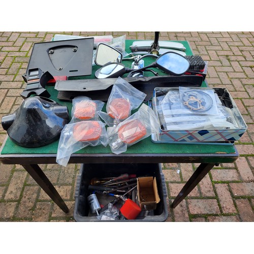 197 - Motorcycle Spares, to include Kawasaki Z650 Carburettor parts, two pairs of indicators, two pairs of... 