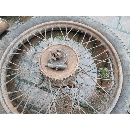 200 - Pre-War BSA Spares, Four wheels, five mudguards, three wheel rims. (12 items)