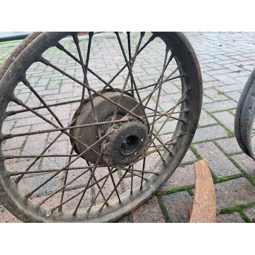 200 - Pre-War BSA Spares, Four wheels, five mudguards, three wheel rims. (12 items)