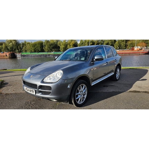 418 - 2004 Porsche Cayenne Tiptronic S, 3,189cc. Registration number LK04 WYR. VIN number WP1ZZZ9PZ4LA0156... 