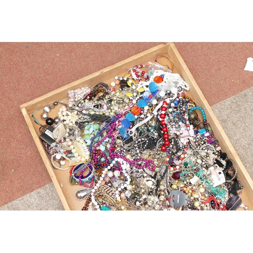 3 - Approximately 10kg of costume jewellery.