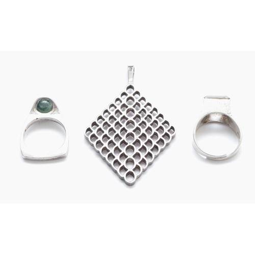 67 - Two silver Modernist rings (one by JS) and an abstract pendant by JS, 26gm