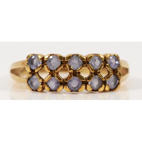 693 - A 9ct gold tanzanite double row ring, P 1/2, 2.8g