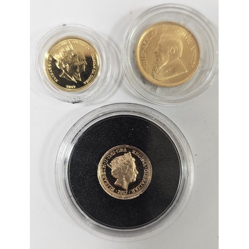 114 - A 1985 1/10 Krugerrand, a 2017 proof Double Head quarter sovereign, a 2017 quarter sovereign, certif... 