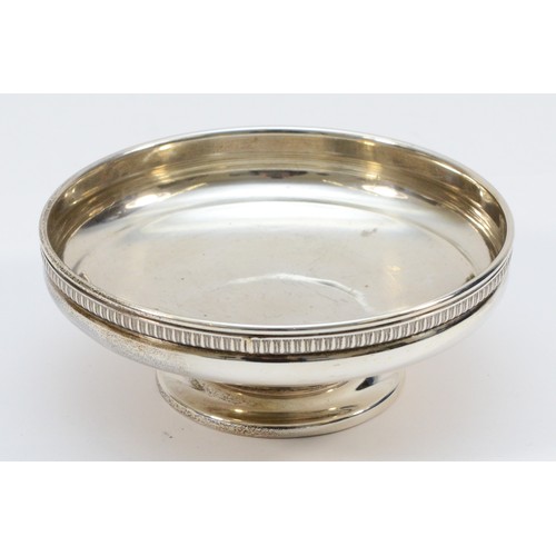 20 - A silver sweetmeat bowl, Birmingham 1971, with beaded border, diameter 11cm, 131gm