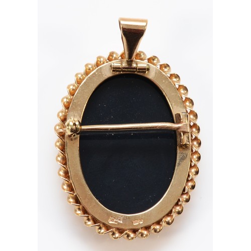 187 - A 9ct gold agate cameo pendant/brooch, 30mm x 20mm cameo depicting Flora, twisted decoration to the ... 