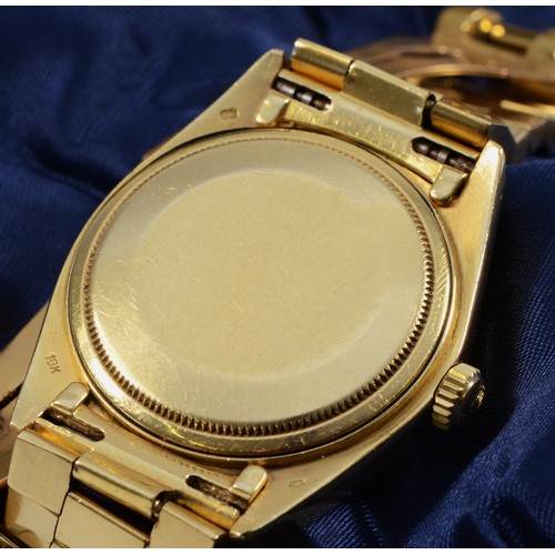 240 - Rolex Oyster Perpetual Day-Date, an 18K gold automatic gentleman's wristwatch, c.1982, model 18038, ... 