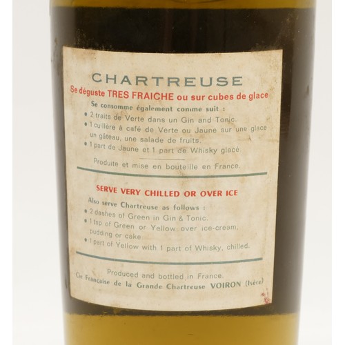 252 - Chartreuse Liqueur Fabriquée à la Cie Chartreuse L.Garnier, 70cl, circa mid 1970s, No Vol indicated.