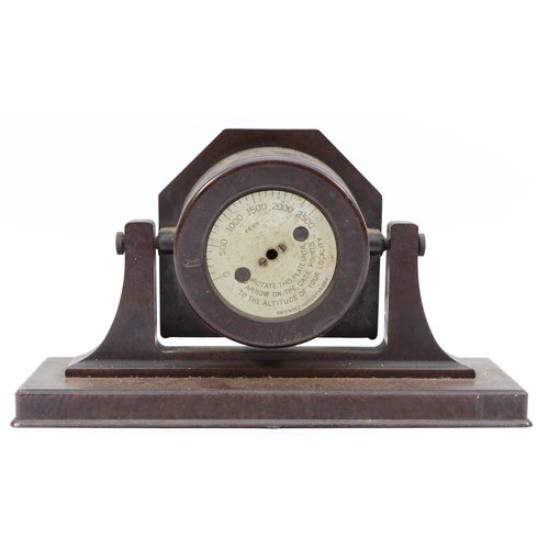 560 - Smart & Mason for Selfridges, an Art Deco Bakelite desk barometer, patented August 18, 1914, swivel ... 