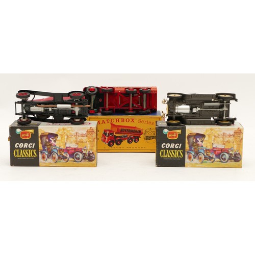 128 - Corgi Toys; Comprising two diecast model Corgi Classics, a 1910 Renault car No.9032, a 1923 Bentley ... 