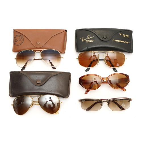 222 - Five pairs of Ray-Ban sunglasses, to include, a pair of Aviators, serial no. RB 3025 001 51 58 14 13... 