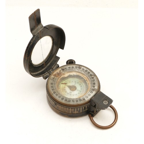 278 - WWII 1941 MKIII military compass, T.G & Co LTD London, patented B116039.