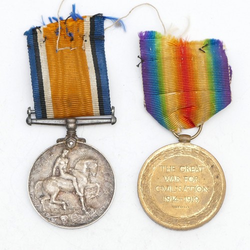 325 - WWI pair of War and Victory medals, awarded to 137895 GNR. H. J. Willis. R.A.