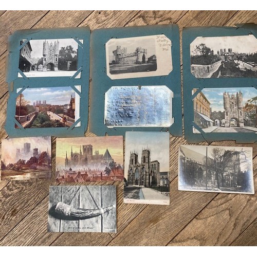 197 - A collection of over one hundred and fifty postcards, circa early 20th century, primarily topographi... 