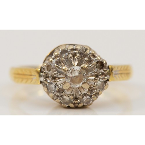 725 - An 18ct gold single and brilliant cut diamond cluster ring, 10mm cluster, M, 4.5g