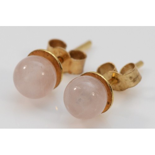 726 - A pair of 9ct gold rose quartz sphere earrings with scroll backs, 4mm diameter, 0.7g