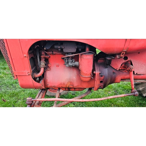  c.1948 Allis Chalmers Model B tractor. Registration number not registered.
There is no paperwork wit... 