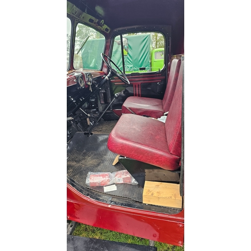  1952 Bedford M type, 3515cc. Registration number HPY 220. Chassis number MST 226559. Engine number K... 