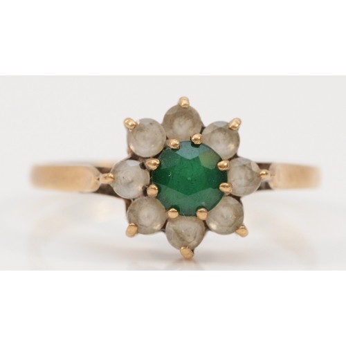 116 - A 9ct gold green and white stone cluster ring, P, 1.7gm