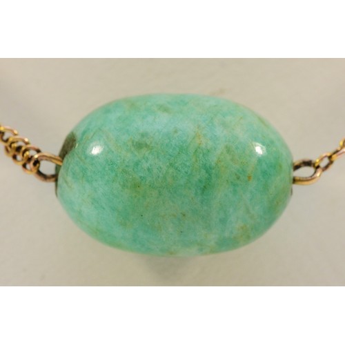 119 - A 9ct gold jadeite bead necklace, 20mm jadeite bead, length 46cm, 32.2g