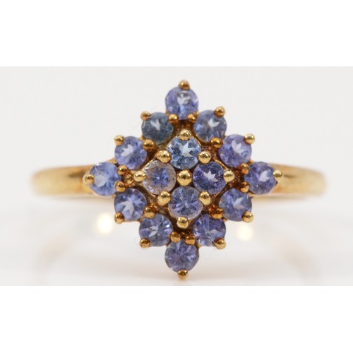 201 - A 9ct gold tanzanite cluster dress ring, V, 2.4g