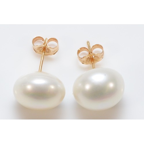 210 - A pair of 9ct gold cultured pearl earring with scroll backs, 12mm diameter, 3.3g