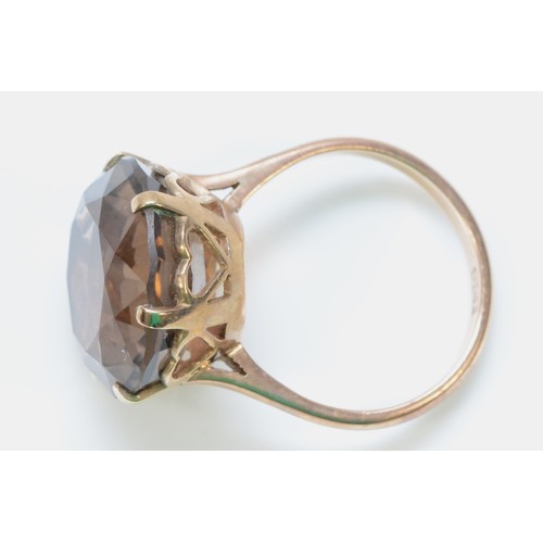 345 - A 9ct gold vintage smokey quartz cocktail ring, 16mm diameter quartz, N, 5.7g