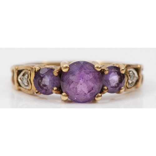 357 - A 9ct gold amethyst and diamond dress ring, L 1/2, 2.2g