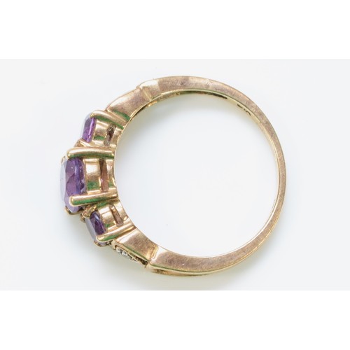 357 - A 9ct gold amethyst and diamond dress ring, L 1/2, 2.2g